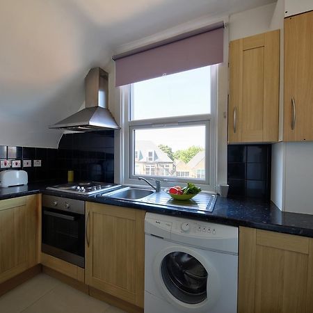 Willesden Short Let London Apartments Wembley Екстериор снимка