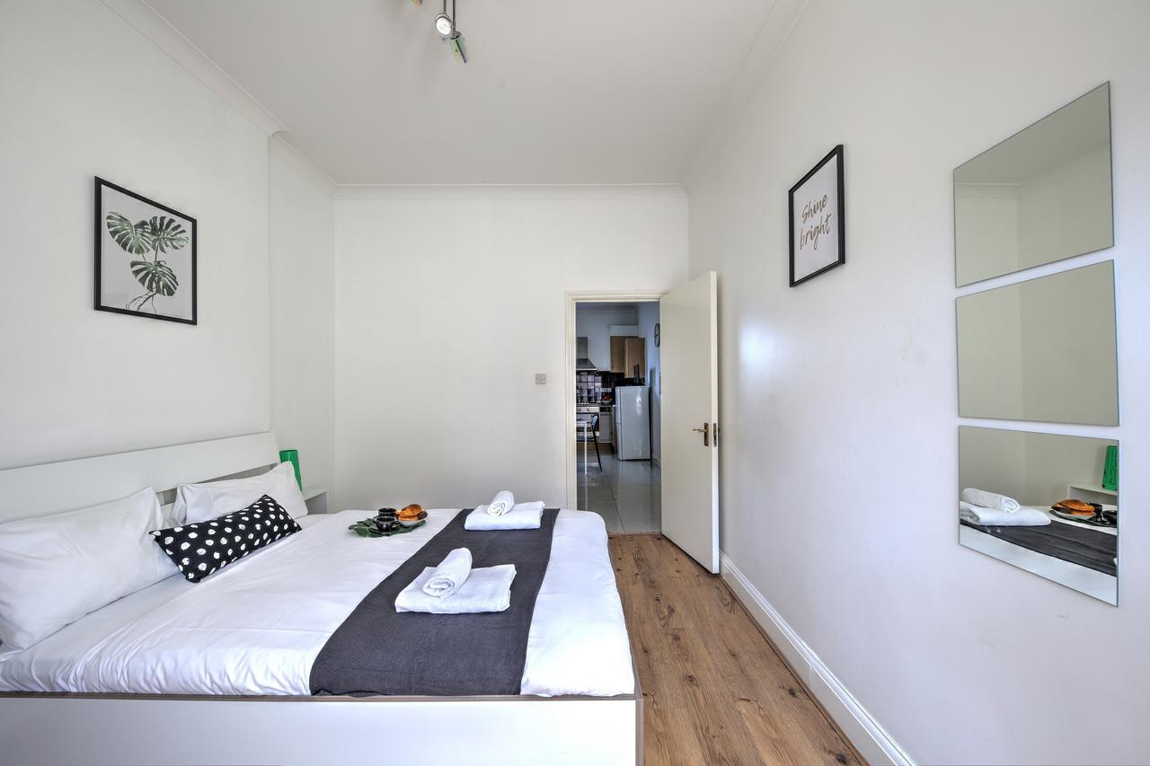 Willesden Short Let London Apartments Wembley Екстериор снимка