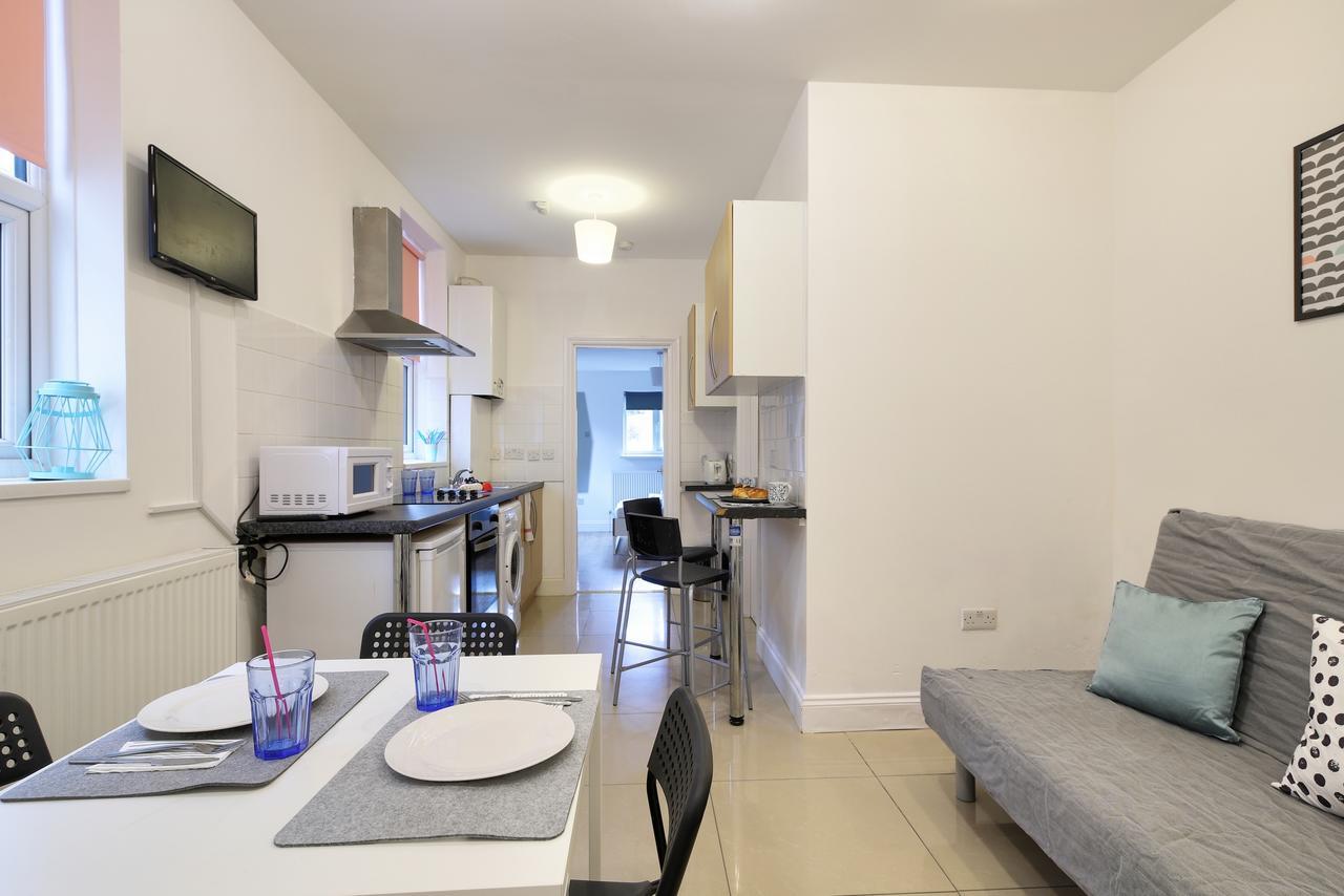 Willesden Short Let London Apartments Wembley Екстериор снимка