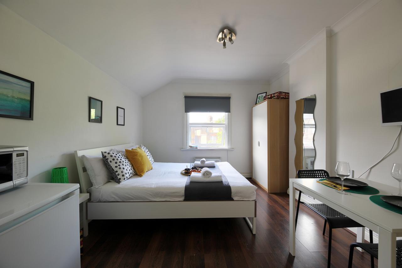 Willesden Short Let London Apartments Wembley Екстериор снимка